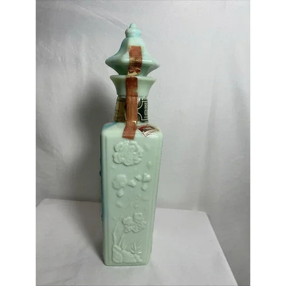 Empty Jim Beam Slag Green Liquor Decanter with Stopper 1972 Beautiful - Picture 2 of 9